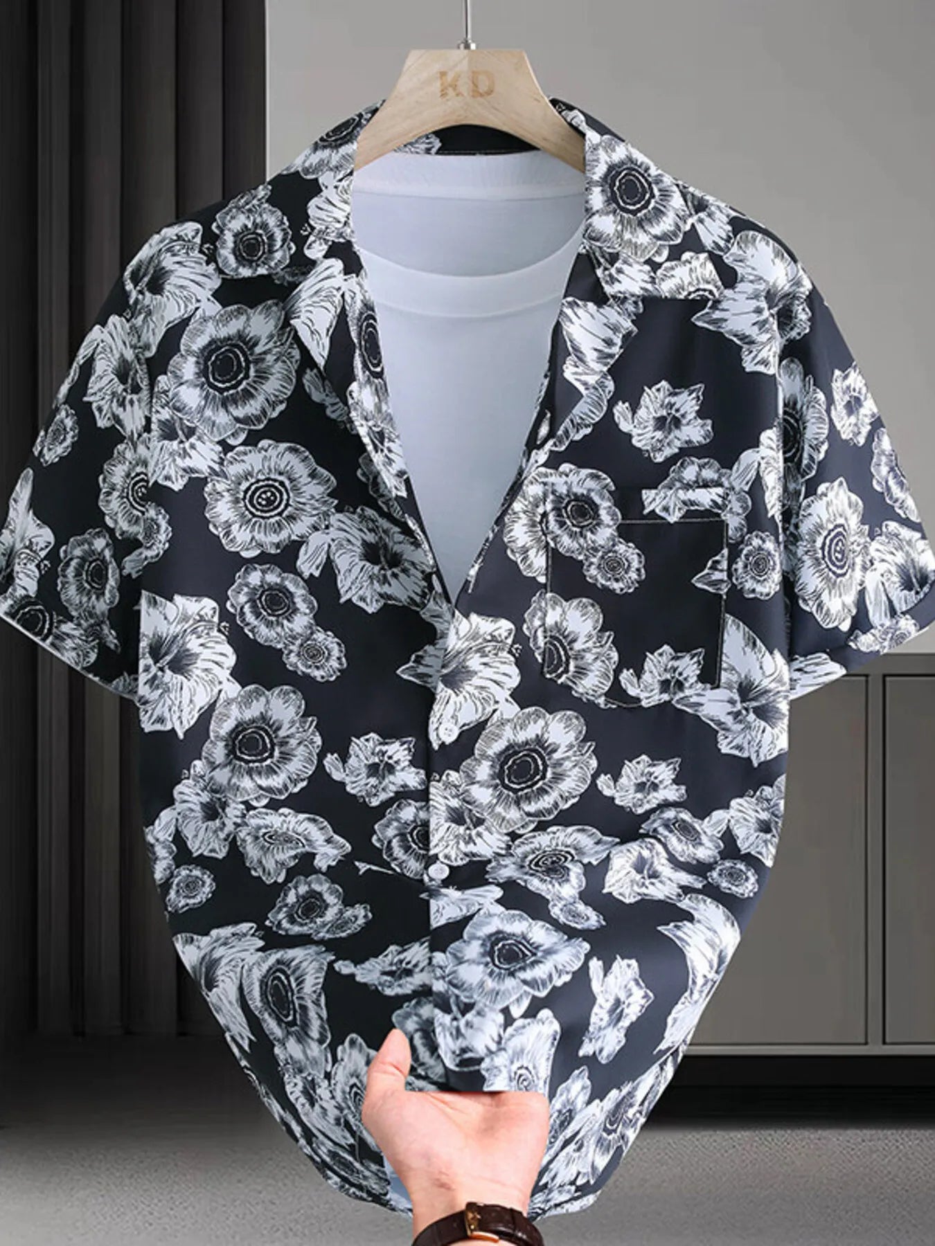 Selected Variant Image