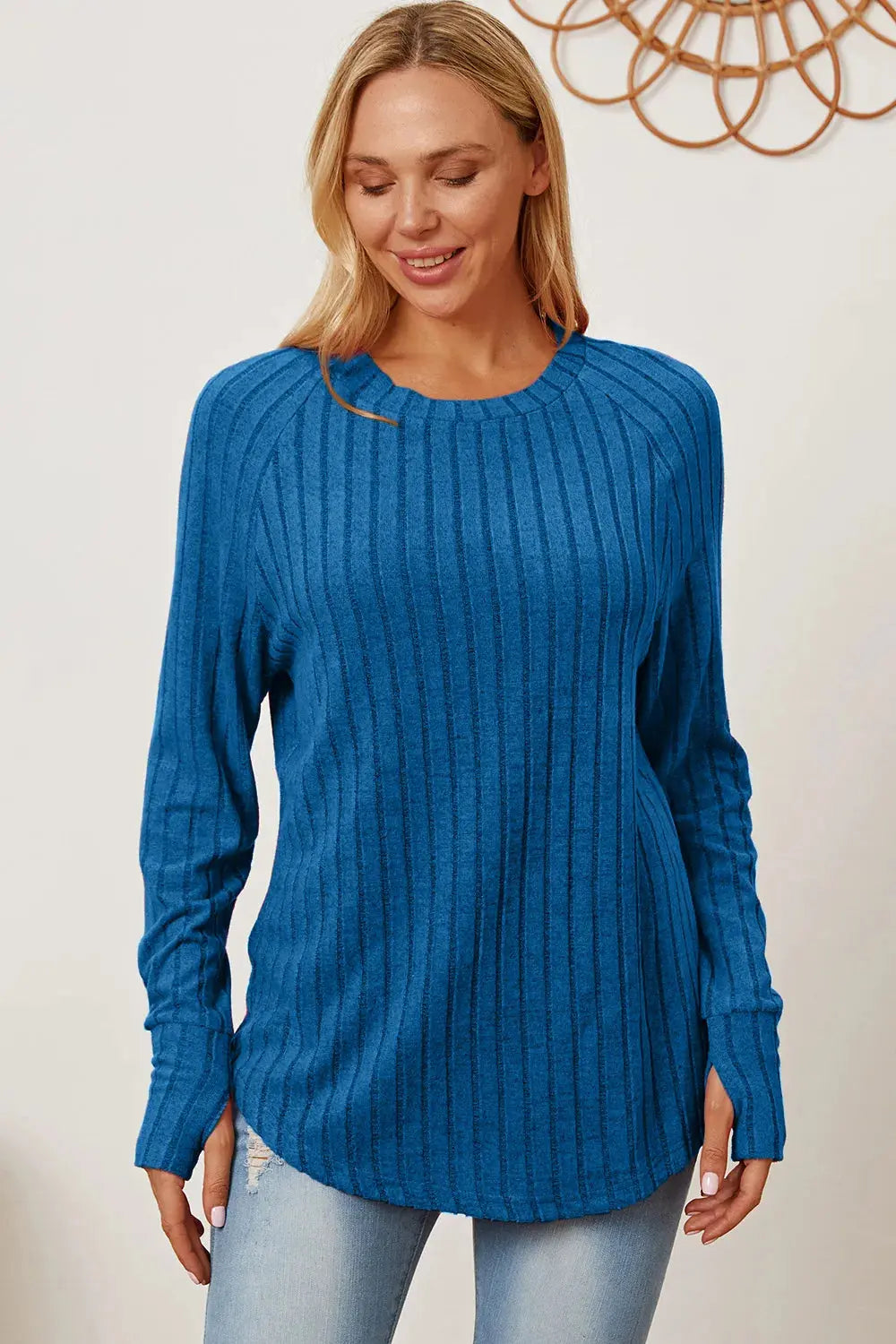 3825b255-b404-49c6-b8a1-6649d3d19b32-Max