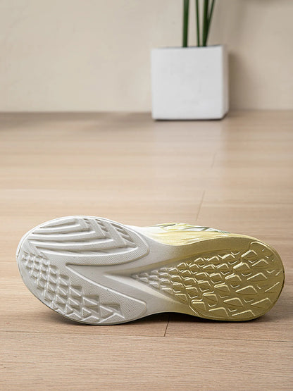 87a82ce5e43f4fc1a318c6c59f52fff5-Max-Origin