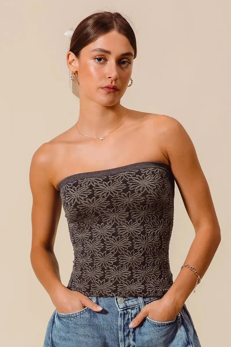 c8b8e3d687bb4f07bf8db69b2228671e-Max-Origin