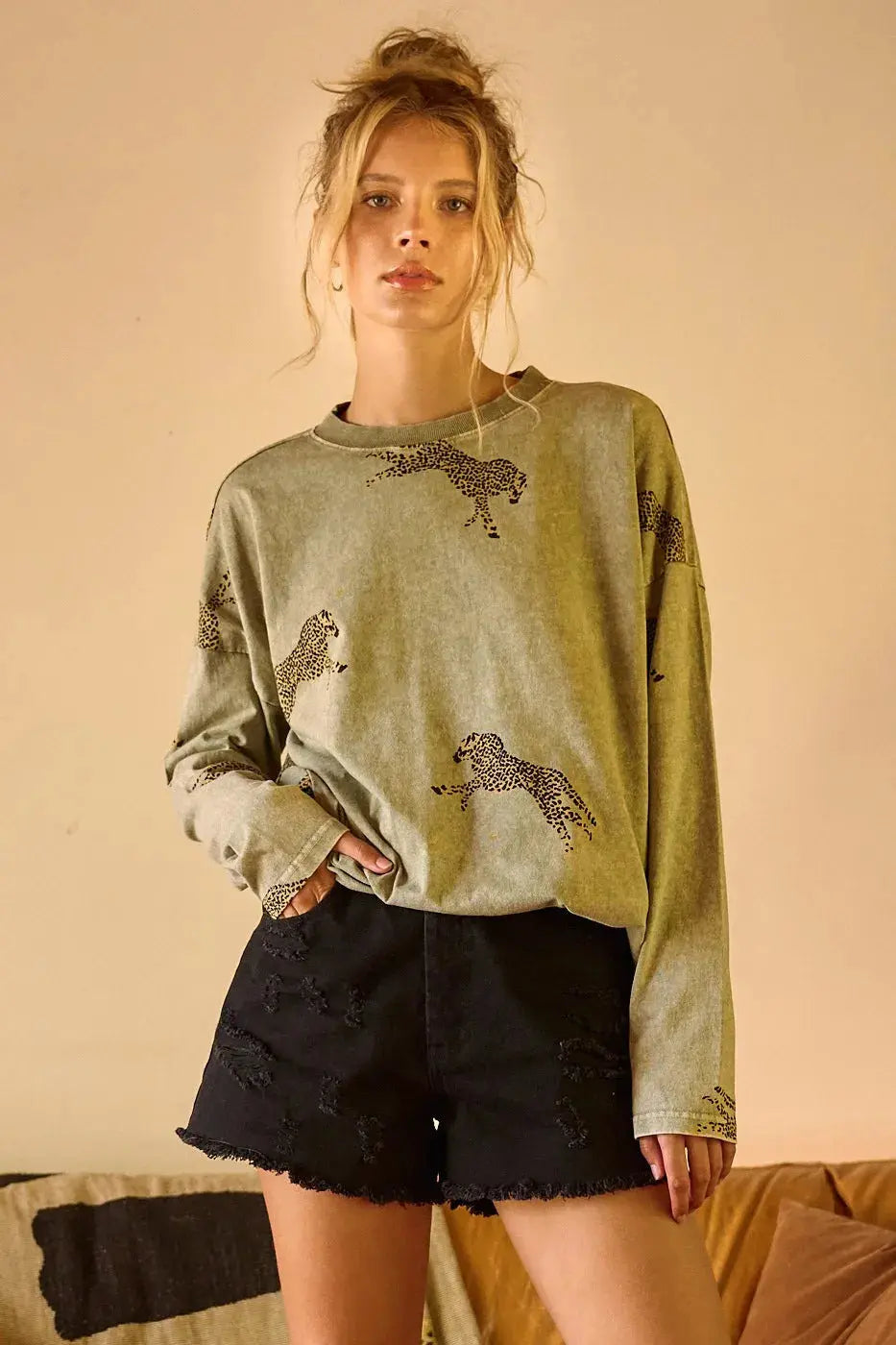 Selected Variant Image