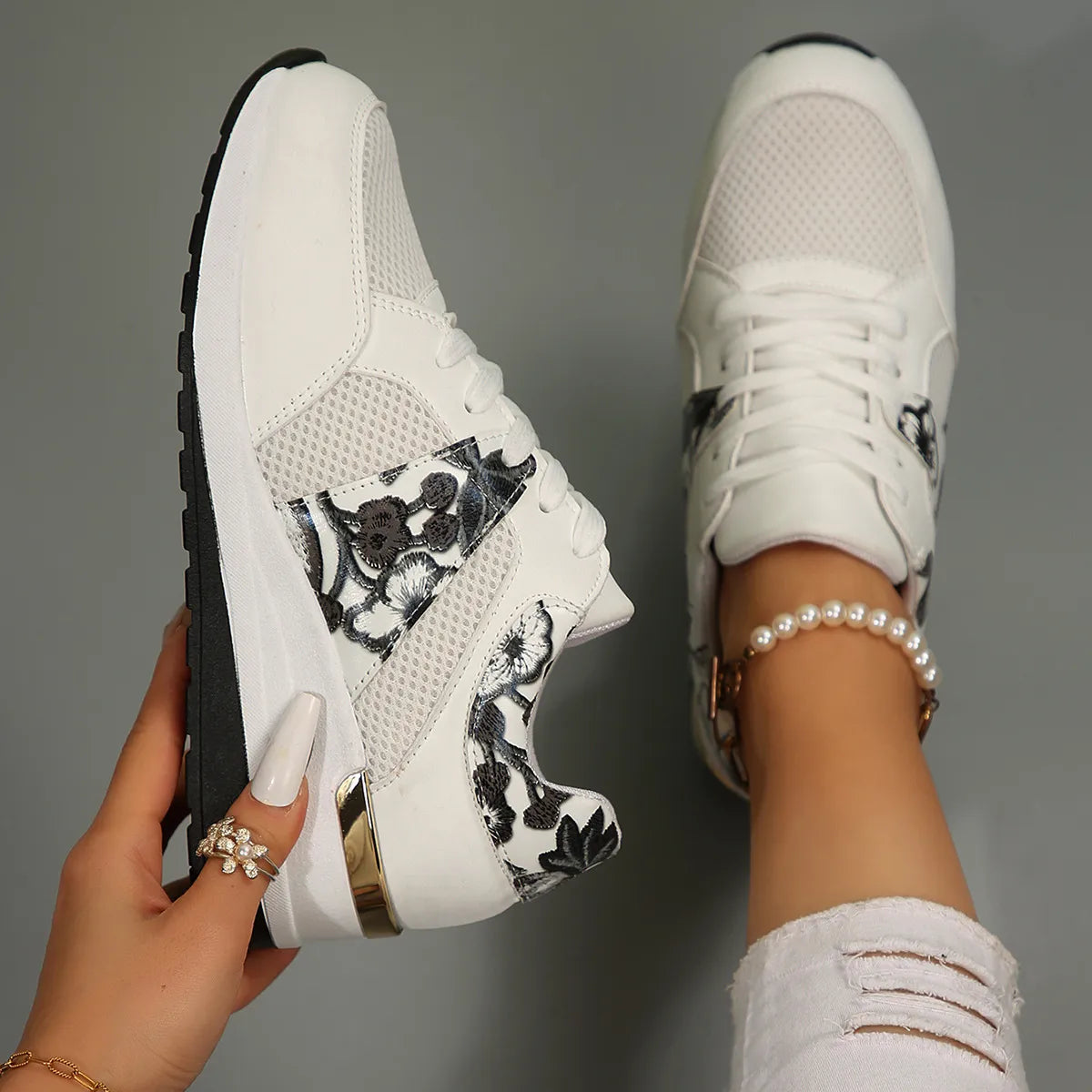 Selected Variant Image